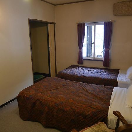 Pension Himawari Hakuba Exterior foto
